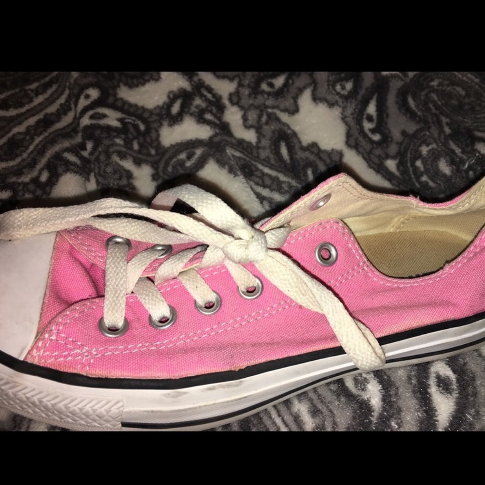 Converse Pink - Picture 3 of 4